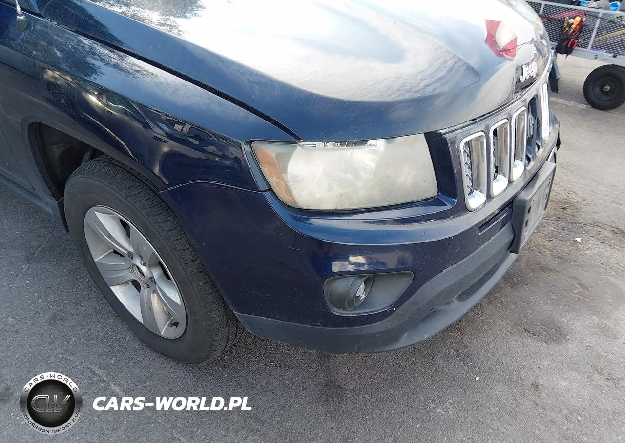 2014 Jeep Compass Latitude VIN:1C4NJCEB2ED563145 - 13