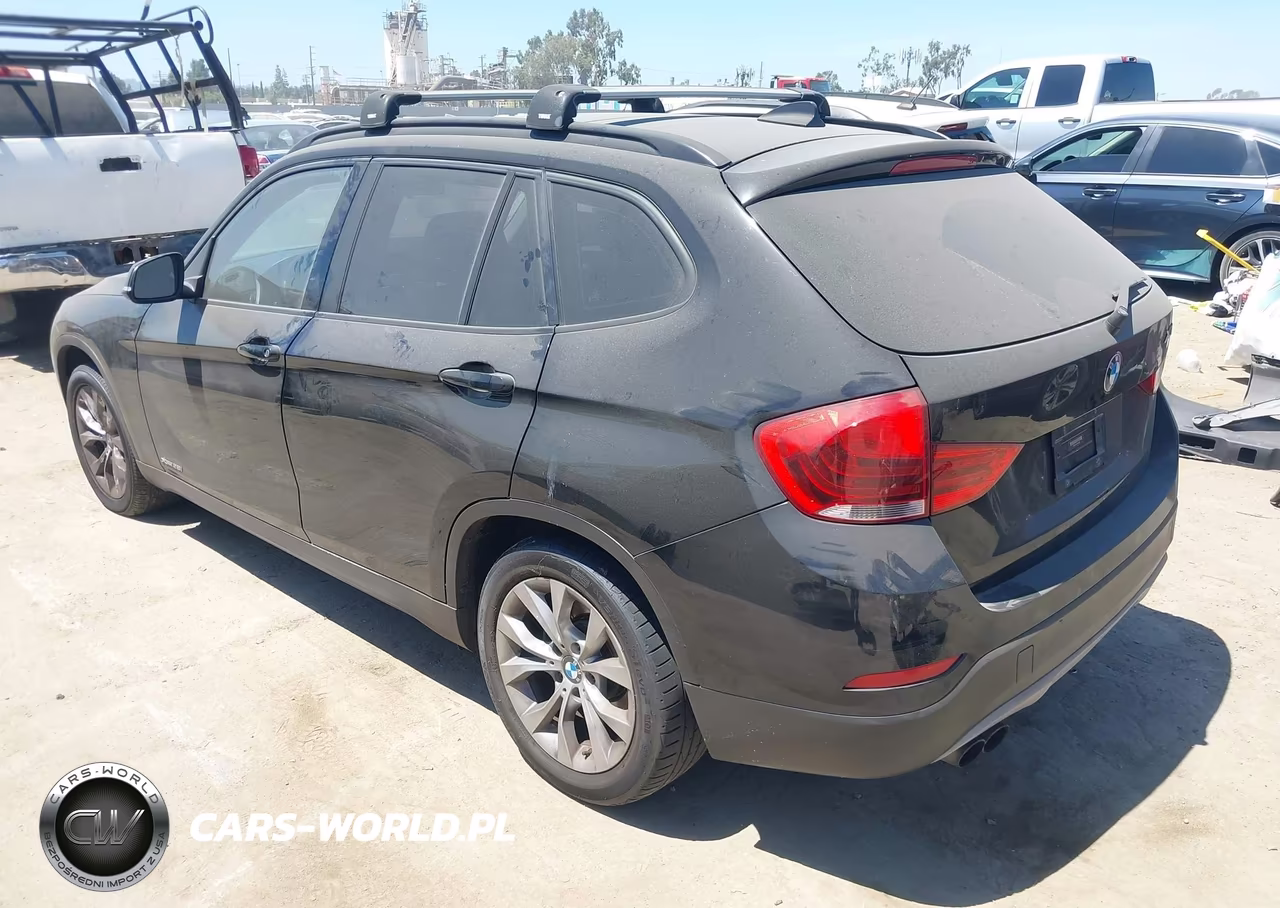 2013 BMW X1 xDrive28I VIN:WBAVL1C57DVR83386 - 3