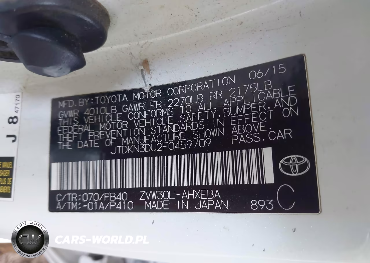 2015 Toyota Prius Two VIN:JTDKN3DU2F0459709 - 9