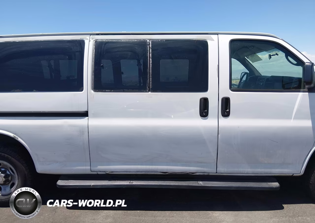 2013 Chevrolet Express 3500 Lt VIN:1GAZG1FG4D1107168 - 13