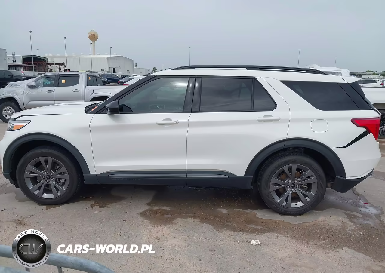 2022 Ford Explorer Xlt VIN:1FMSK7DH2NGC49096 - 14