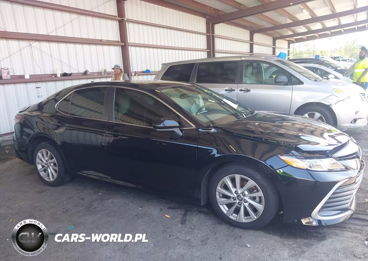 2023 Toyota Camry Le VIN:4T1C11AKXPU138787 - 13