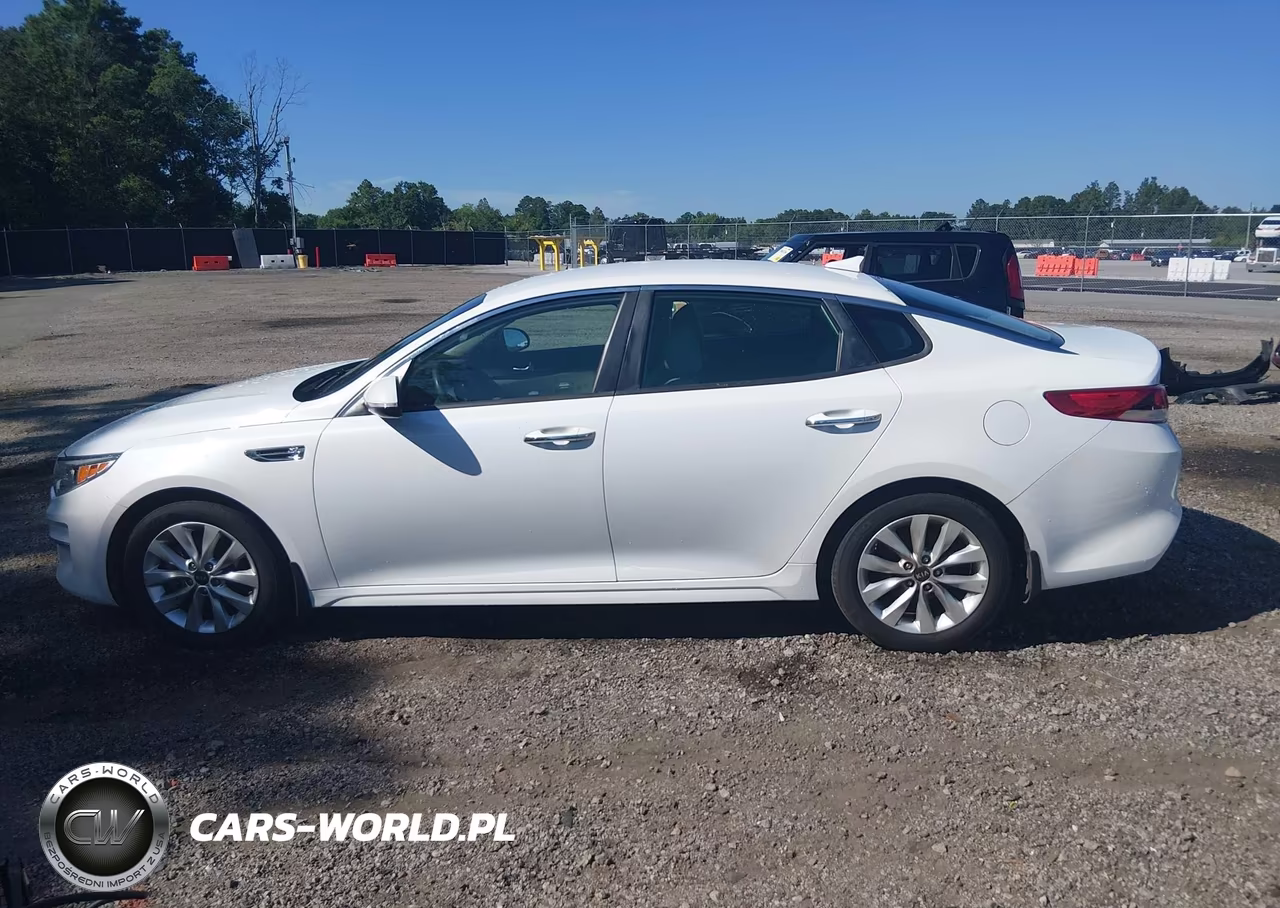 2018 Kia Optima Lx VIN:5XXGT4L35JG253592 - 14