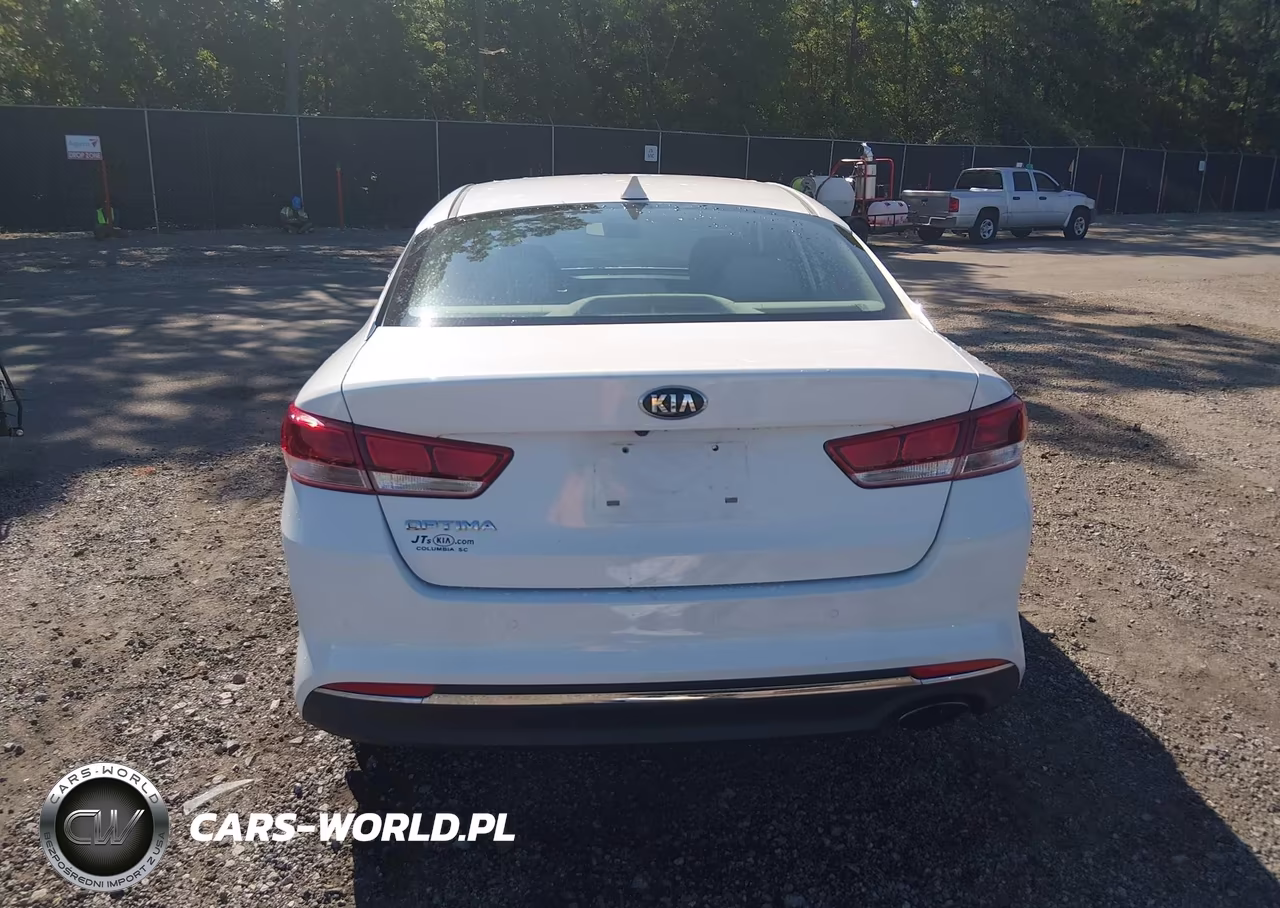 2018 Kia Optima Lx VIN:5XXGT4L35JG253592 - 16