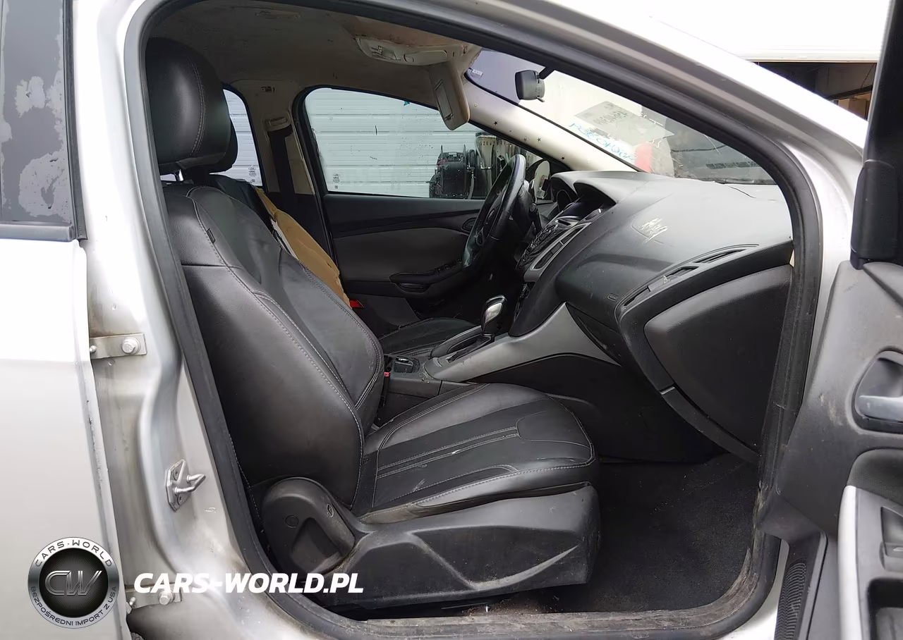 2014 Ford Focus Se VIN:1FADP3F25EL107449 - 5