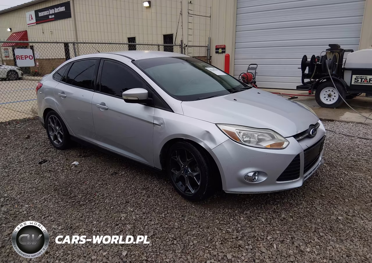 2014 Ford Focus Se VIN:1FADP3F25EL107449 - 6