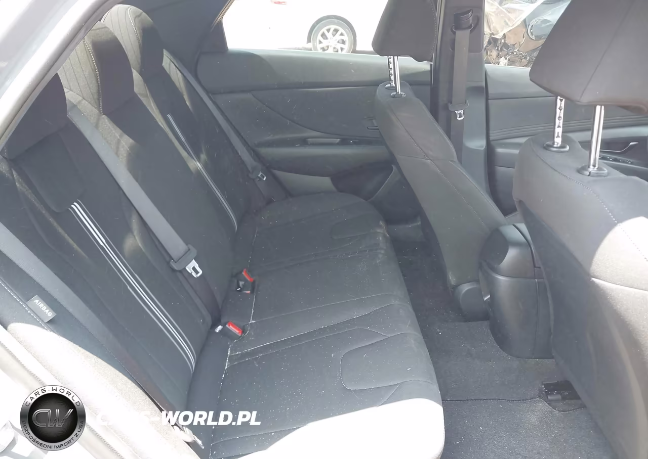 2026 Hyundai Elantra Sel Sport VIN:KMHLM4DG3TU200332 - 8