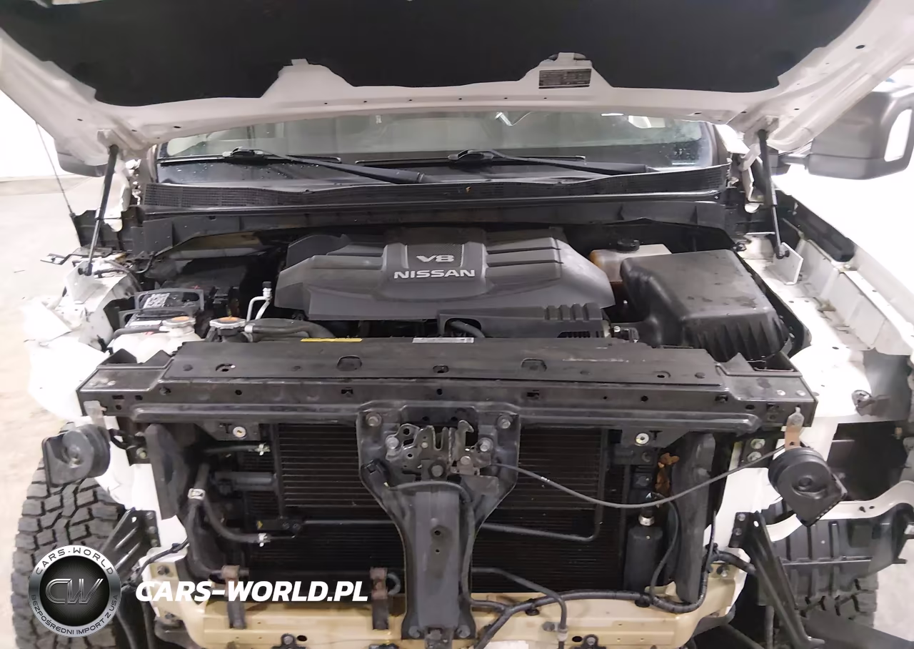 2019 Nissan Titan Pro-4X VIN:1N6AA1E50KN520942 - 10