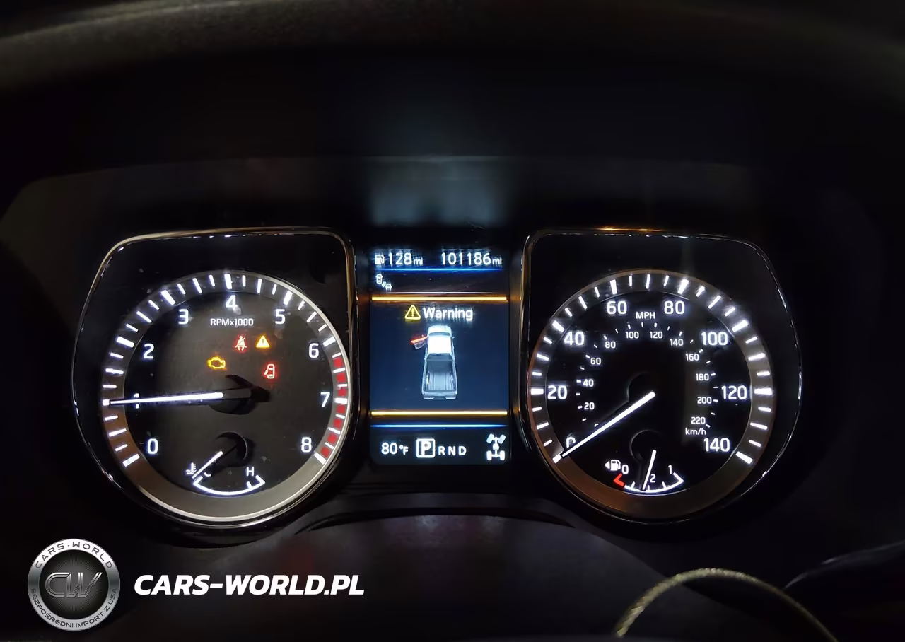 2019 Nissan Titan Pro-4X VIN:1N6AA1E50KN520942 - 16