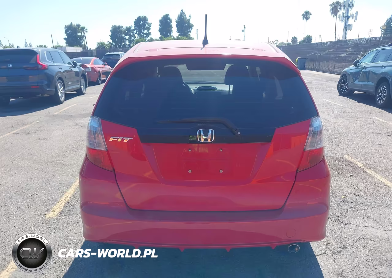 2012 Honda Fit Sport VIN:JHMGE8H5XCC009661 - 16