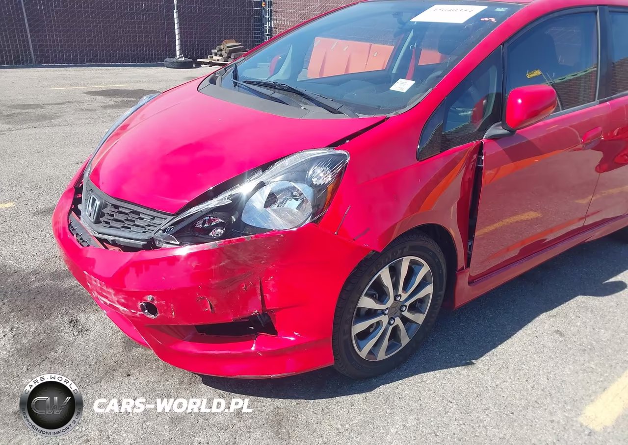 2012 Honda Fit Sport VIN:JHMGE8H5XCC009661 - 6