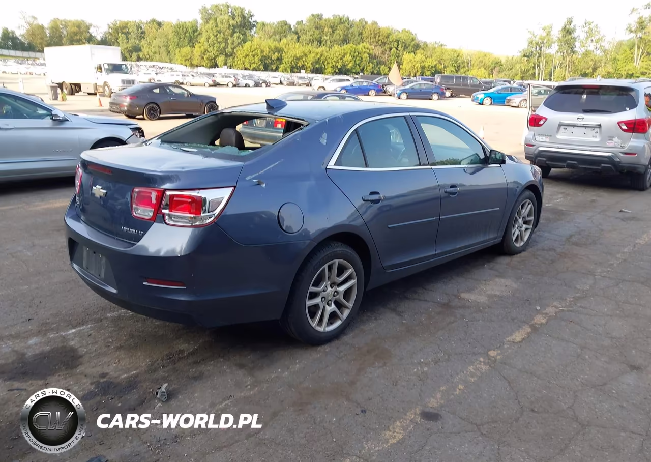 2015 Chevrolet Malibu 1Lt VIN:1G11C5SL1FF158362 - 4
