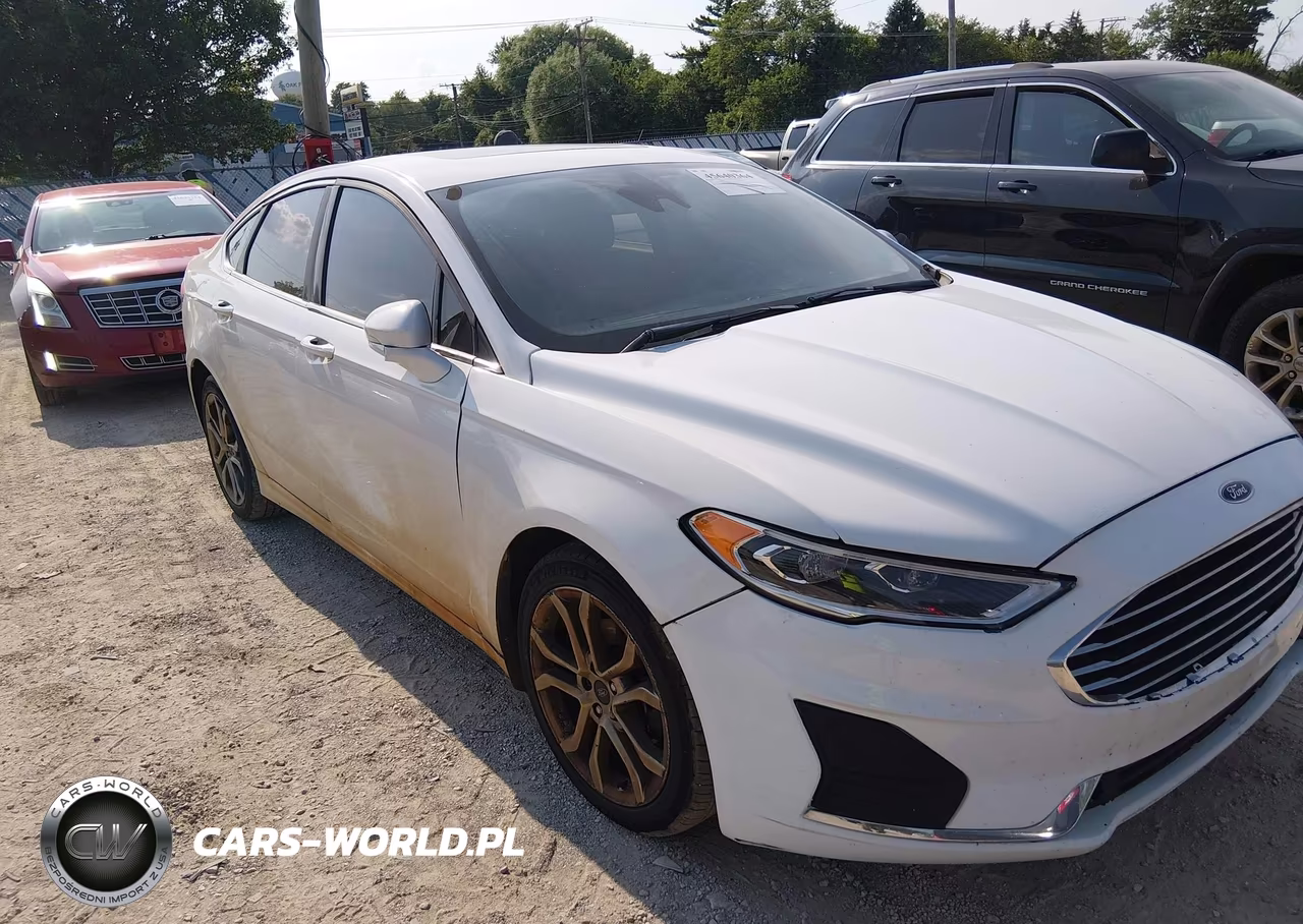 2019 Ford Fusion Sel – zdjęcie 1 z 16