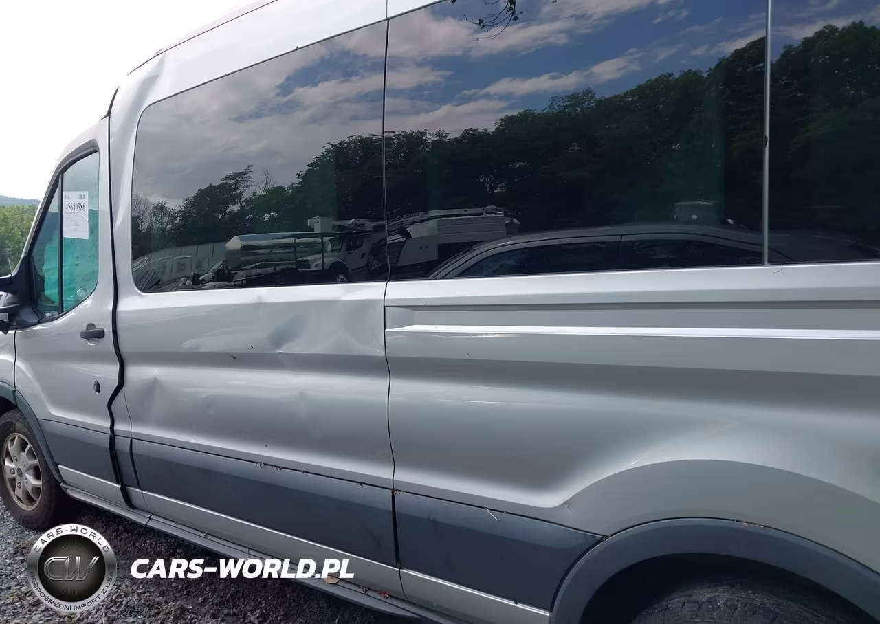 2015 Ford Transit-350 VIN:1FBAX2CV4FKA10003 - 11