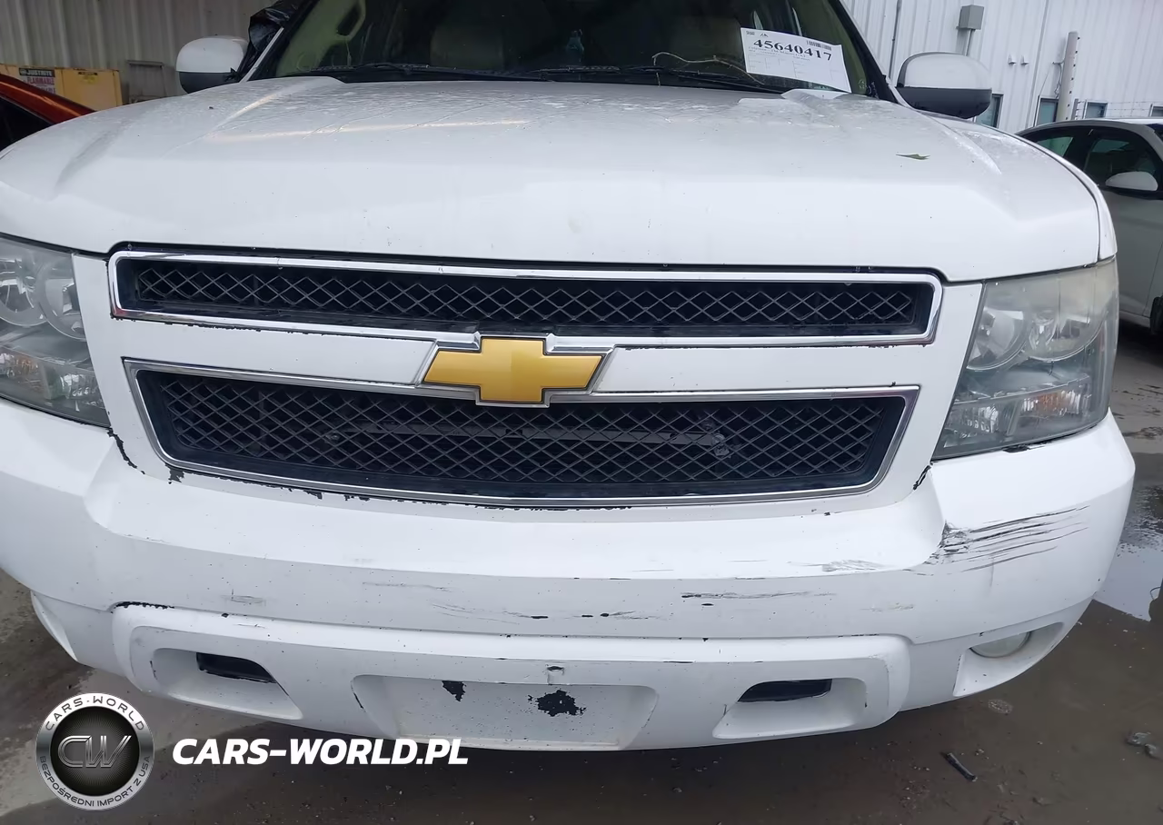 2014 Chevrolet Suburban Lt VIN:1GNSCJE02ER238084 - 11