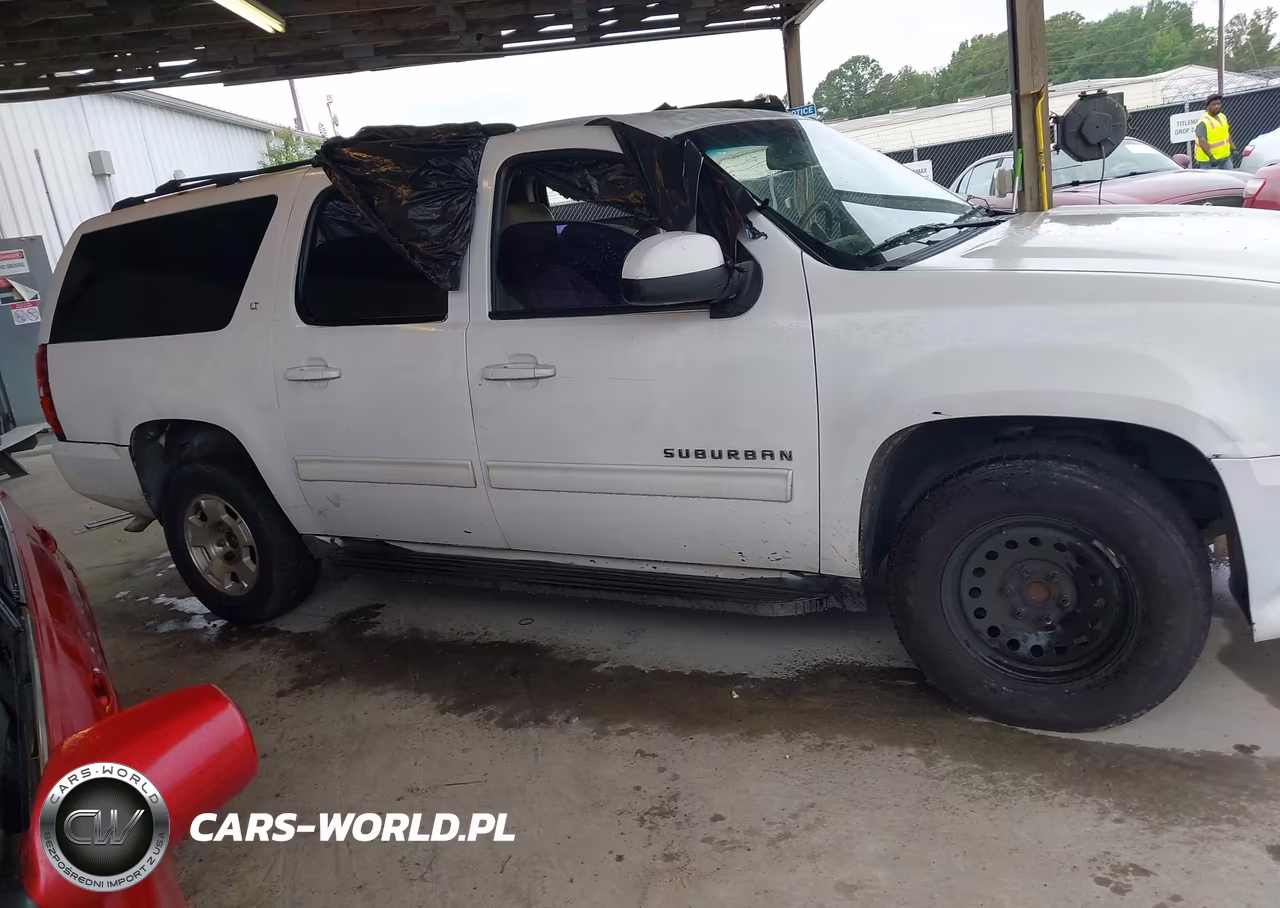 2014 Chevrolet Suburban Lt VIN:1GNSCJE02ER238084 - 12