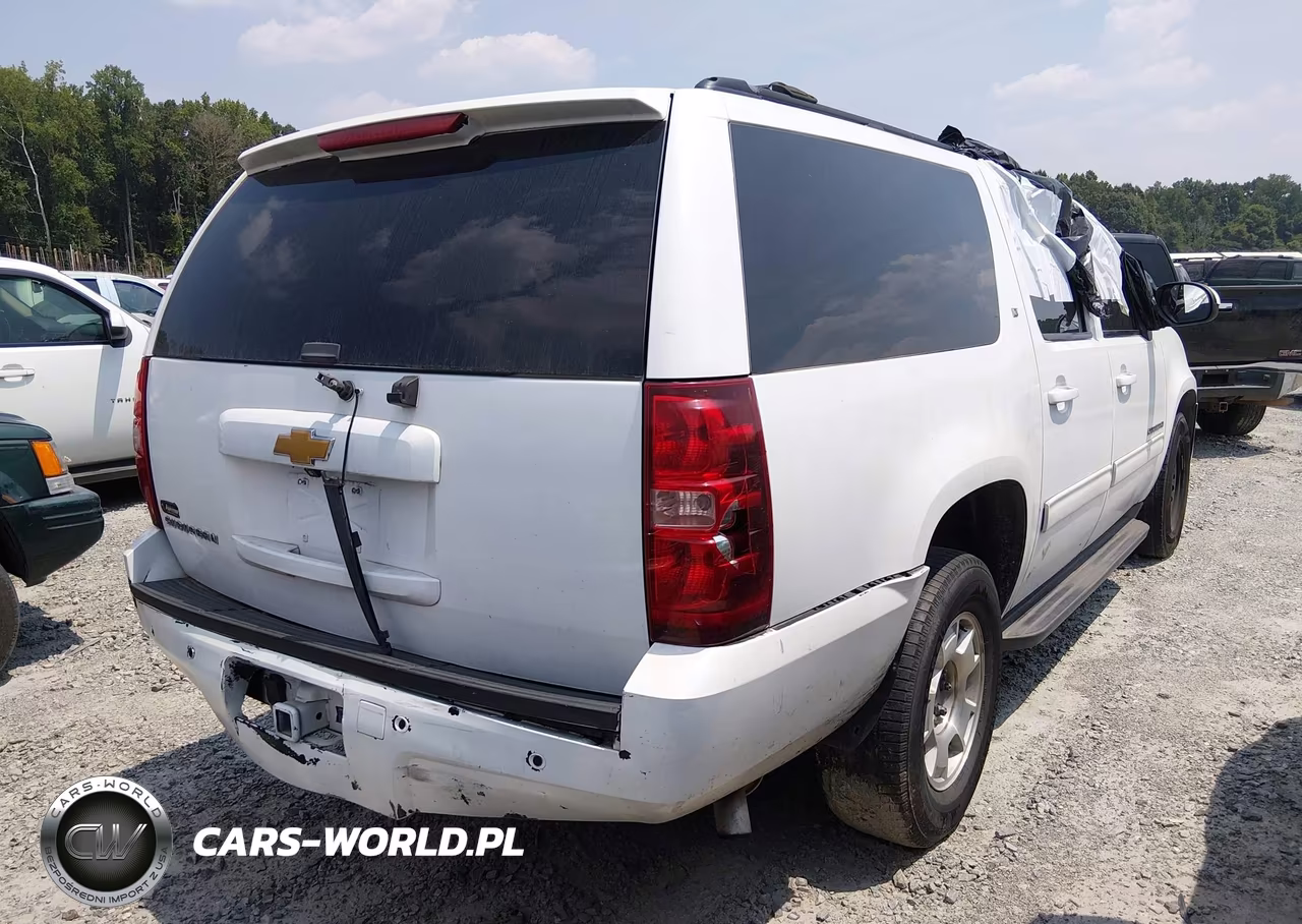 2014 Chevrolet Suburban Lt VIN:1GNSCJE02ER238084 - 4