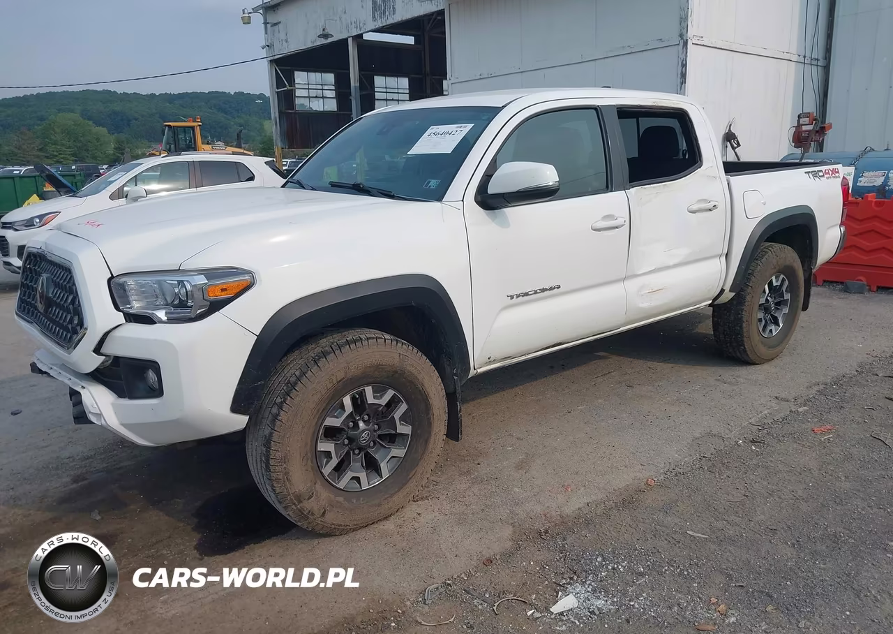 2018 Toyota Tacoma Trd Off Road VIN:5TFCZ5AN7JX122695 - 2