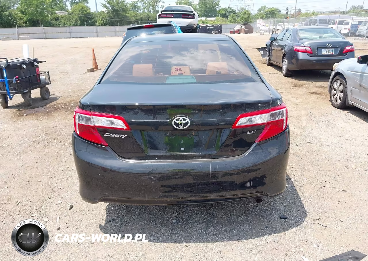 2012 Toyota Camry Le VIN:4T4BF1FK9CR245996 - 17
