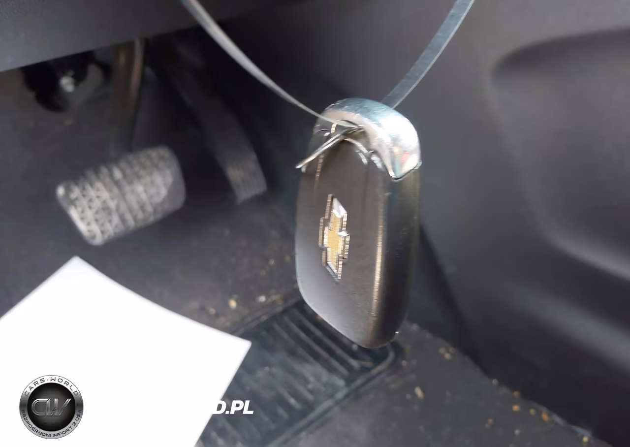 2018 Chevrolet Equinox Lt VIN:2GNAXSEV3J6126420 - 11