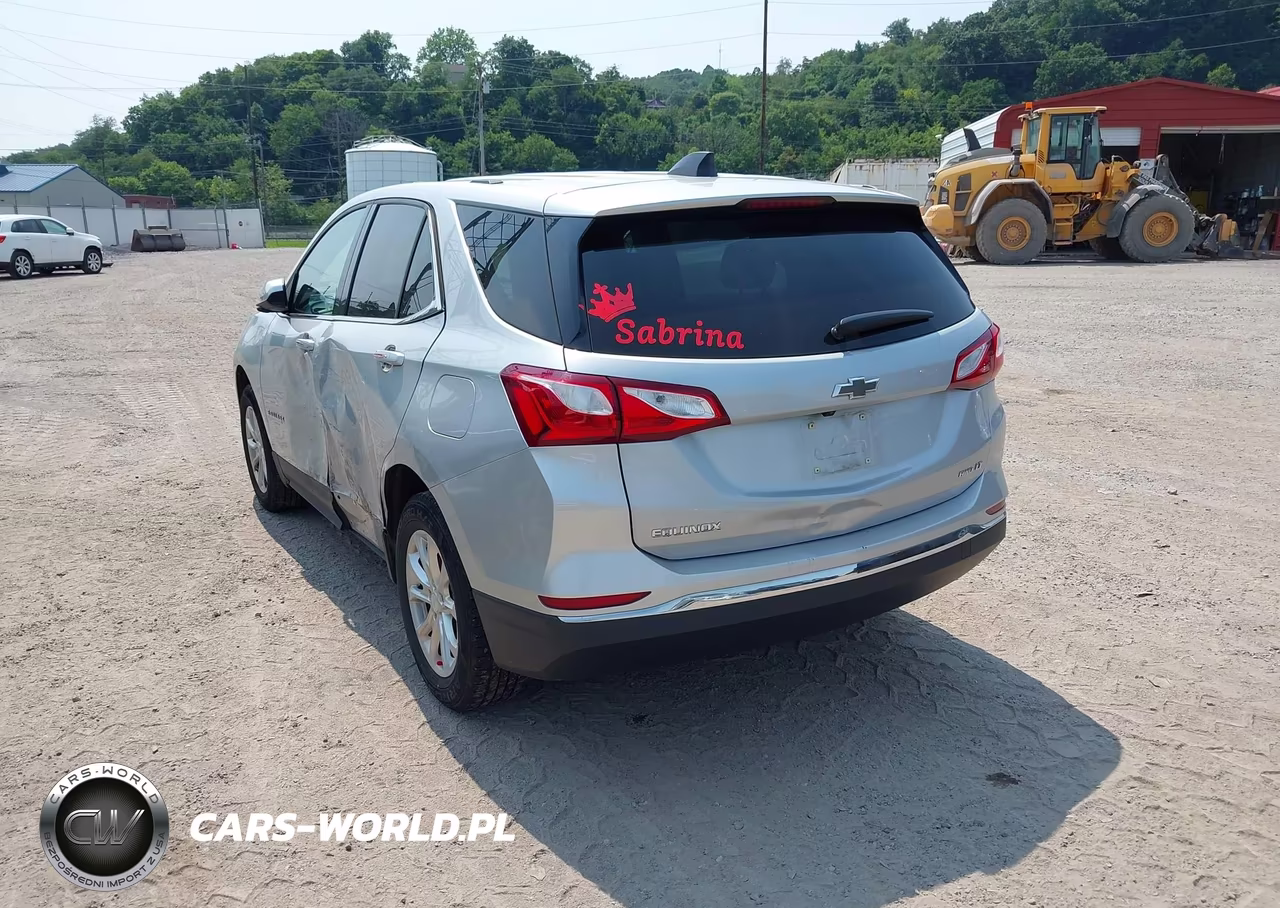 2018 Chevrolet Equinox Lt VIN:2GNAXSEV3J6126420 - 3