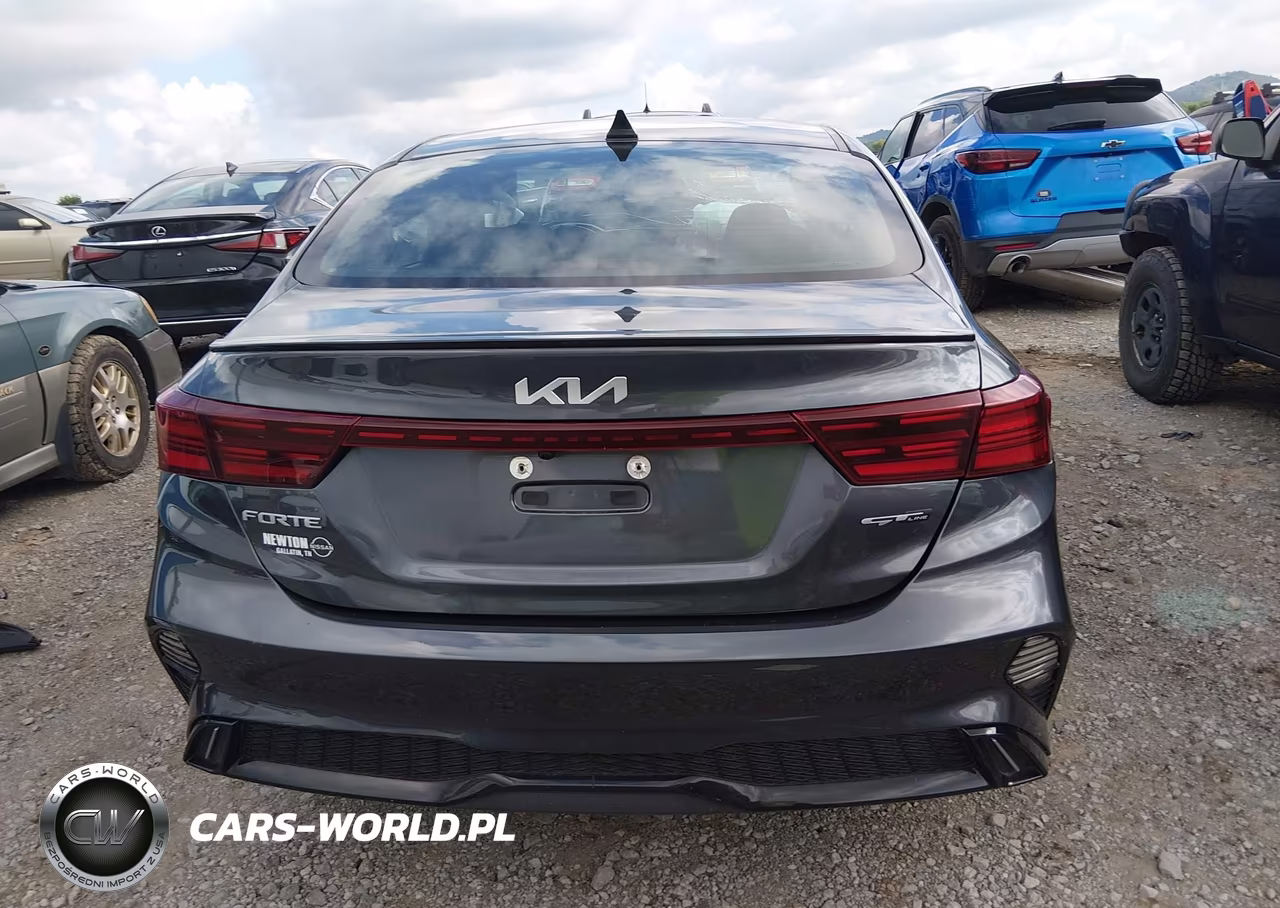 2023 Kia Forte Gt-Line VIN:3KPF54AD3PE618628 - 15