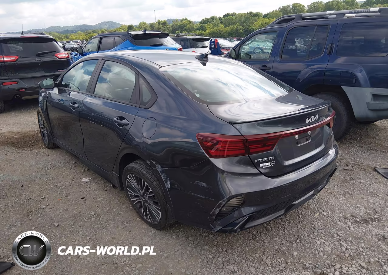 2023 Kia Forte Gt-Line VIN:3KPF54AD3PE618628 - 3