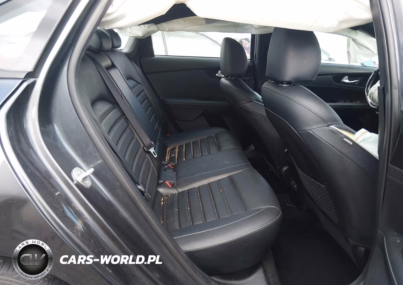 2023 Kia Forte Gt-Line VIN:3KPF54AD3PE618628 - 8