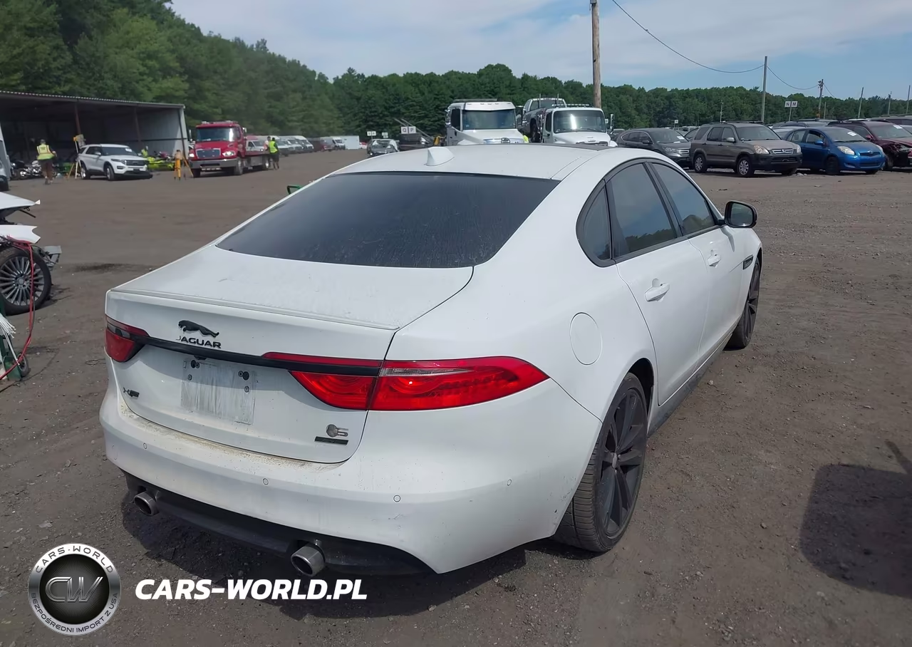 2016 Jaguar Xf S VIN:SAJBM4BV5GCY05791 - 4