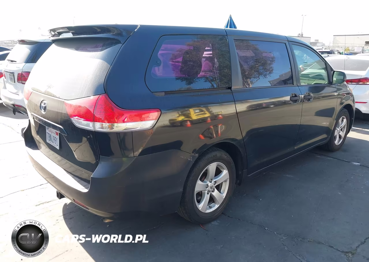 2013 Toyota Sienna L V6 7 Passenger VIN:5TDZK3DCXDS381298 - 4