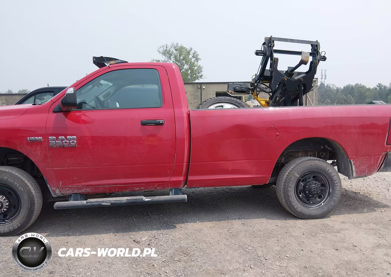 2018 Ram 3500 VIN:3C63R3AT7JG387003 - 6