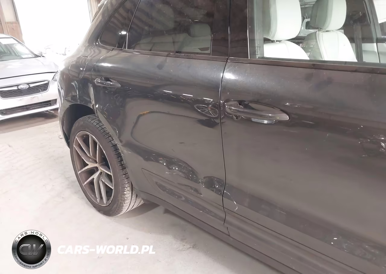 2025 Porsche Macan T VIN:WP1AA2A57SLB00331 - 18