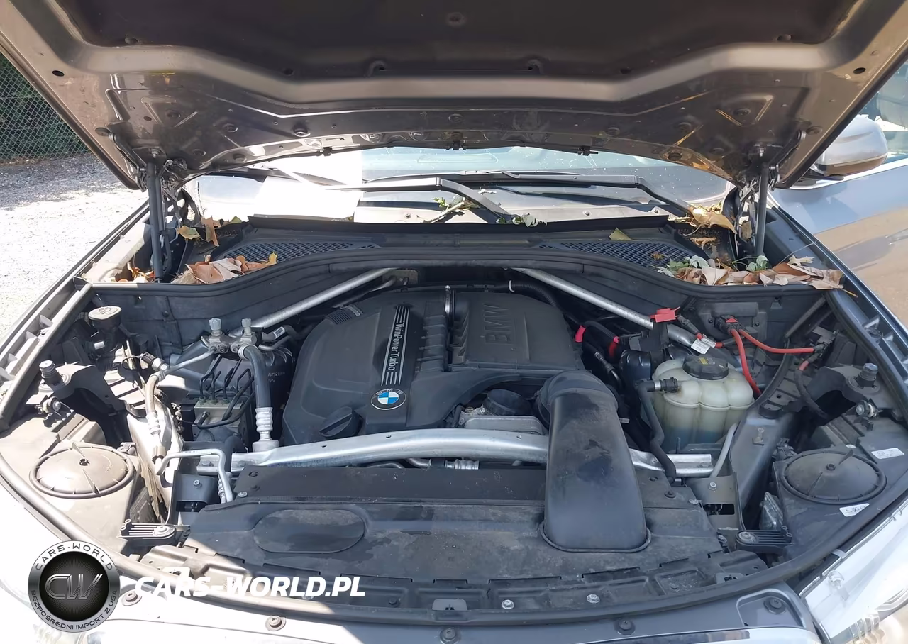 2018 BMW X5 xDrive35I VIN:5UXKR0C55J0X92166 - 10