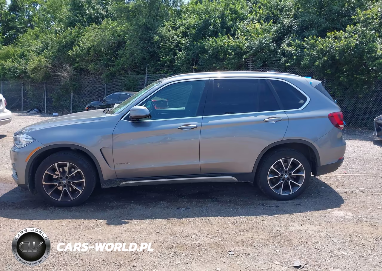 2018 BMW X5 xDrive35I VIN:5UXKR0C55J0X92166 - 15