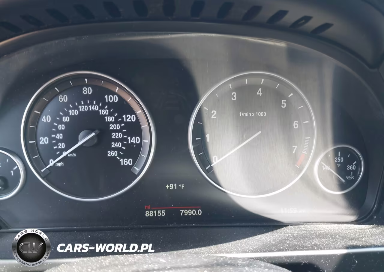 2018 BMW X5 xDrive35I VIN:5UXKR0C55J0X92166 - 7