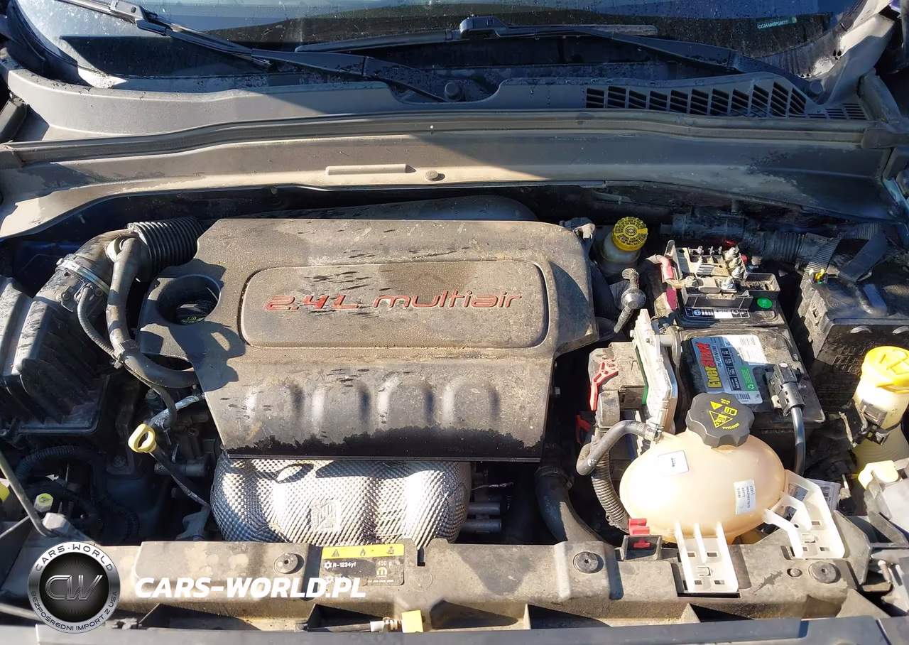2018 Jeep Renegade Sport Fwd VIN:ZACCJAAB6JPG96777 - 10