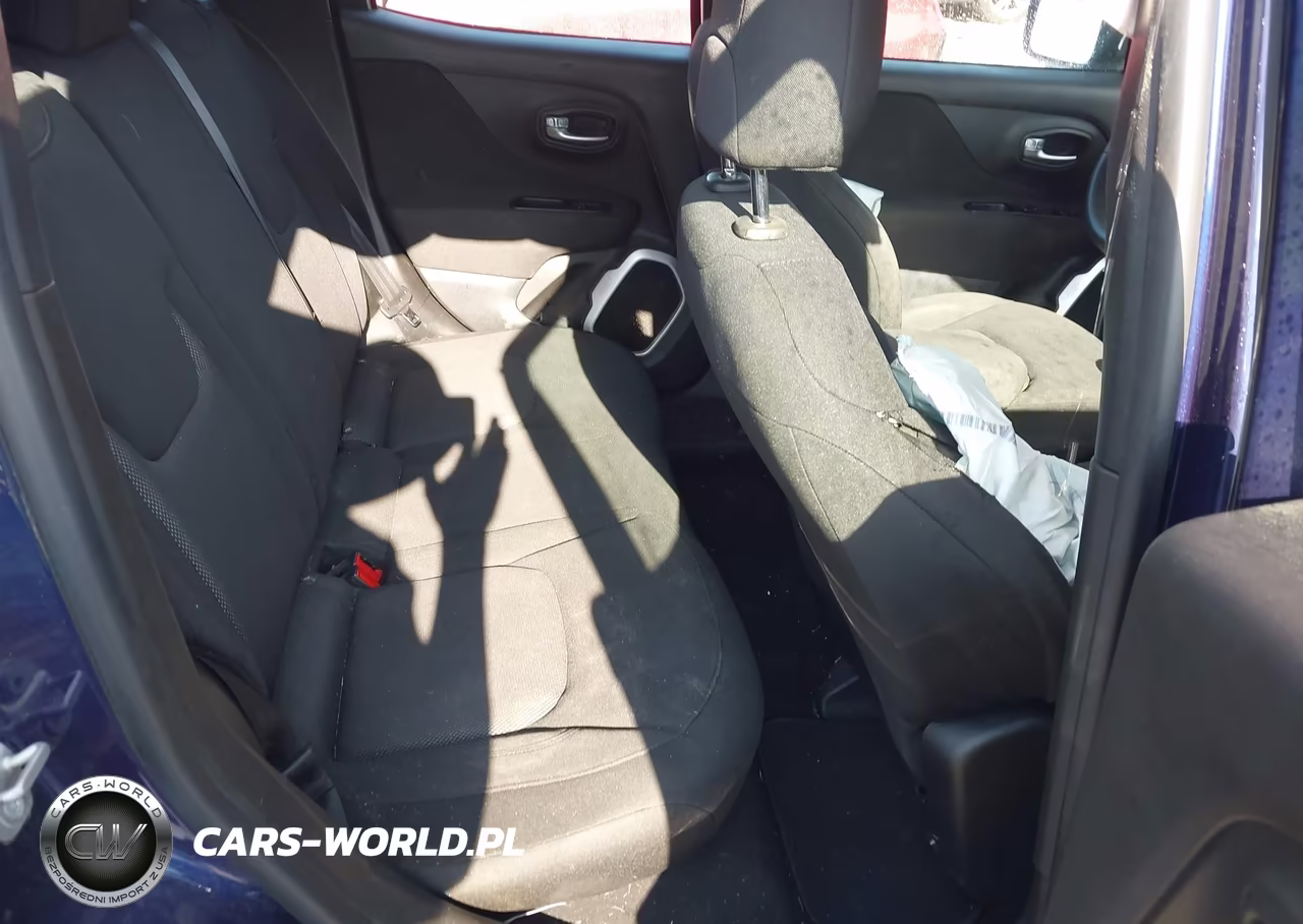 2018 Jeep Renegade Sport Fwd VIN:ZACCJAAB6JPG96777 - 8