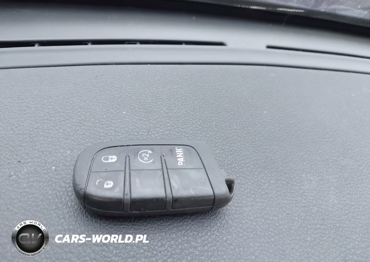 2015 Jeep Renegade Latitude VIN:ZACCJABT0FPC29997 - 11