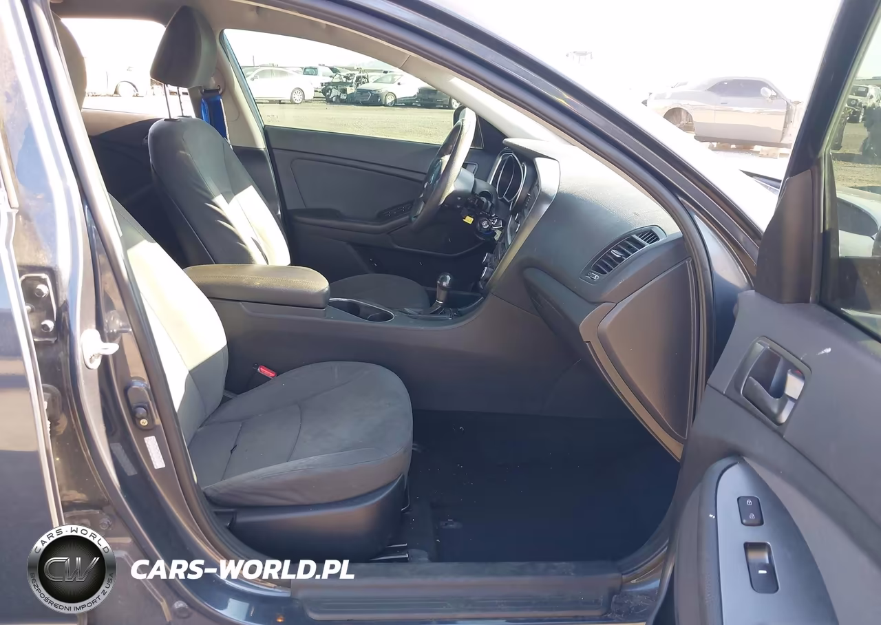 2015 Kia Optima Lx VIN:KNAGM4A79F5615967 - 5