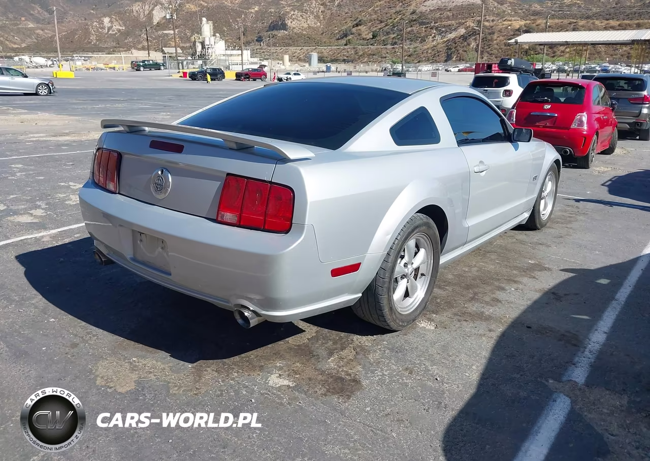 2007 Ford Mustang Gt Deluxe-Gt Premium VIN:1ZVFT82H775224668 - 4