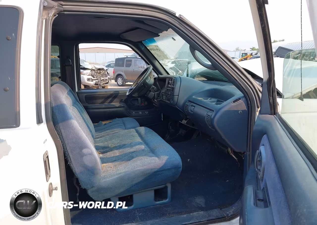 1996 Chevrolet Gmt-400 K1500 VIN:2GCEK19R1T1229223 - 5