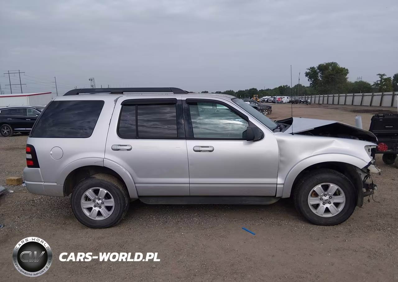 2010 Ford Explorer Xlt VIN:1FMEU6DE9AUA79502 - 14