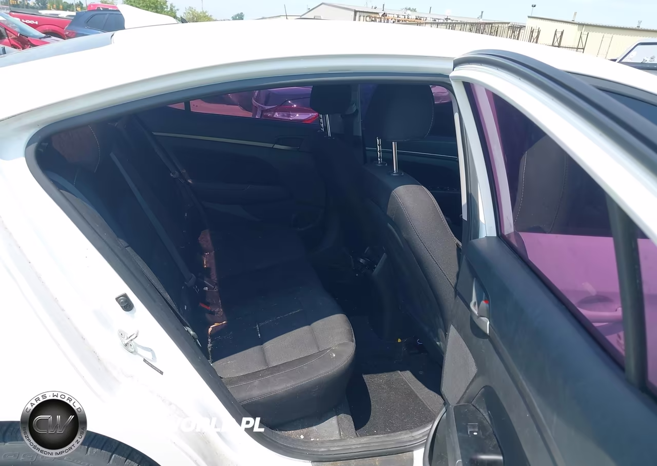 2018 Hyundai Elantra Sel VIN:5NPD84LF8JH228706 - 8