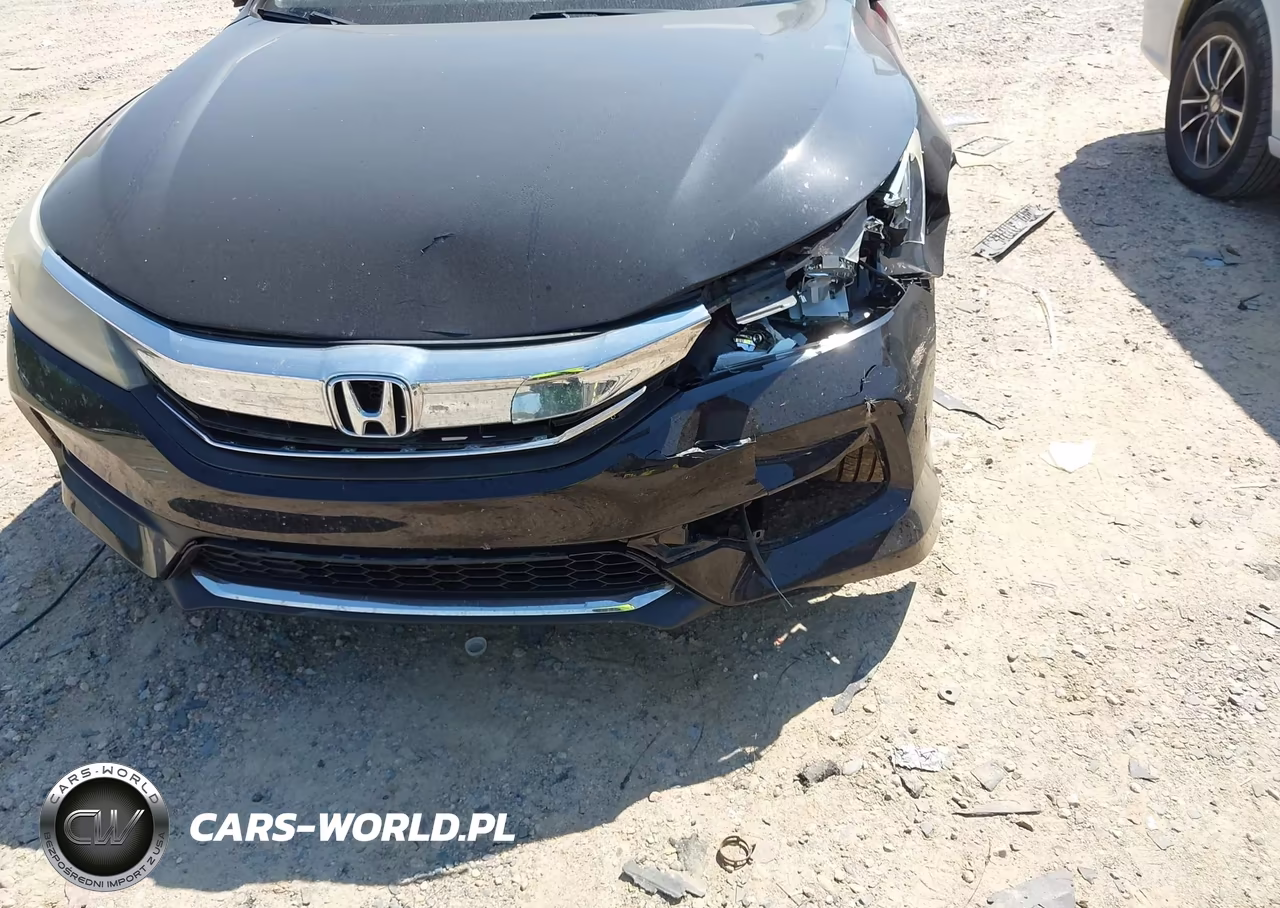 2017 Honda Accord Sport VIN:1HGCR2F55HA128193 - 6