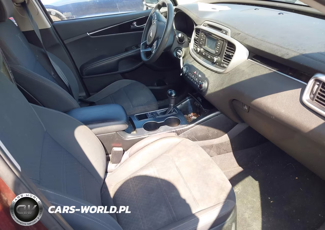 2018 Kia Sorento 3.3L Lx VIN:5XYPGDA57JG407773 - 5