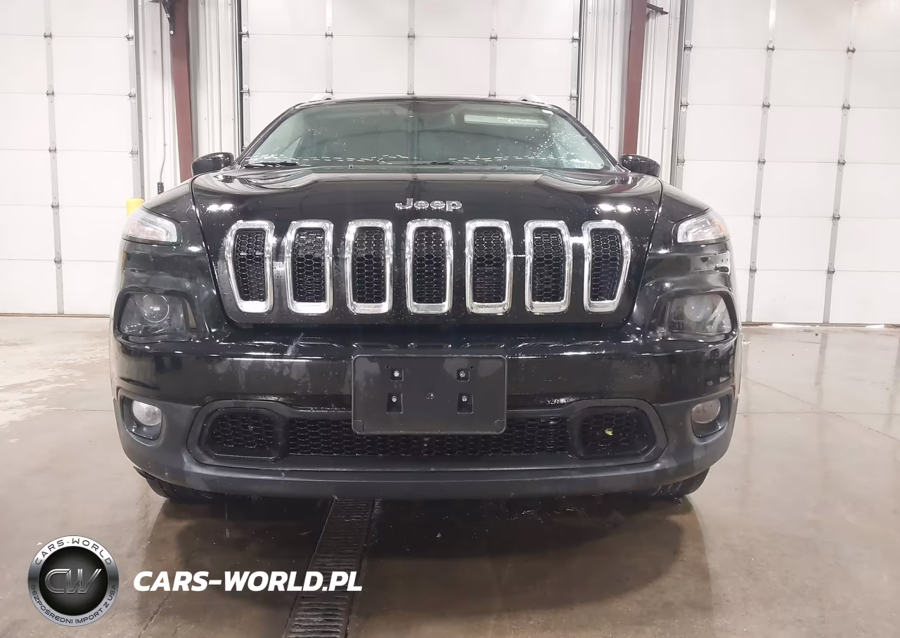 2018 Jeep Cherokee Latitude 4X4 VIN:1C4PJMCB4JD528456 - 13
