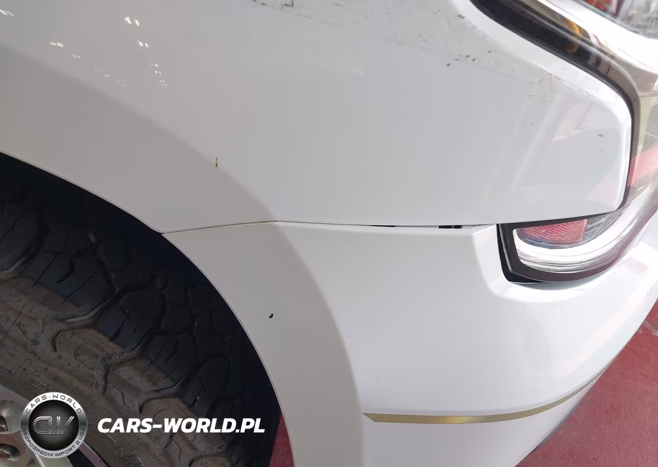 2018 Chevrolet Tahoe Commercial Fleet VIN:1GNSKFEC9JR317613 - 15