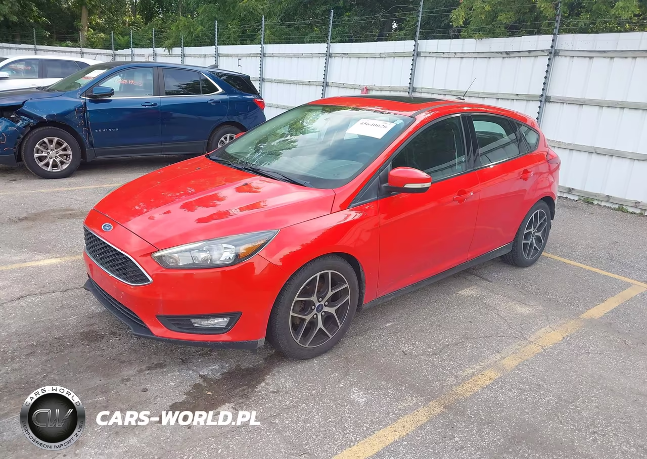 2017 Ford Focus Sel VIN:1FADP3M23HL299011 - 2