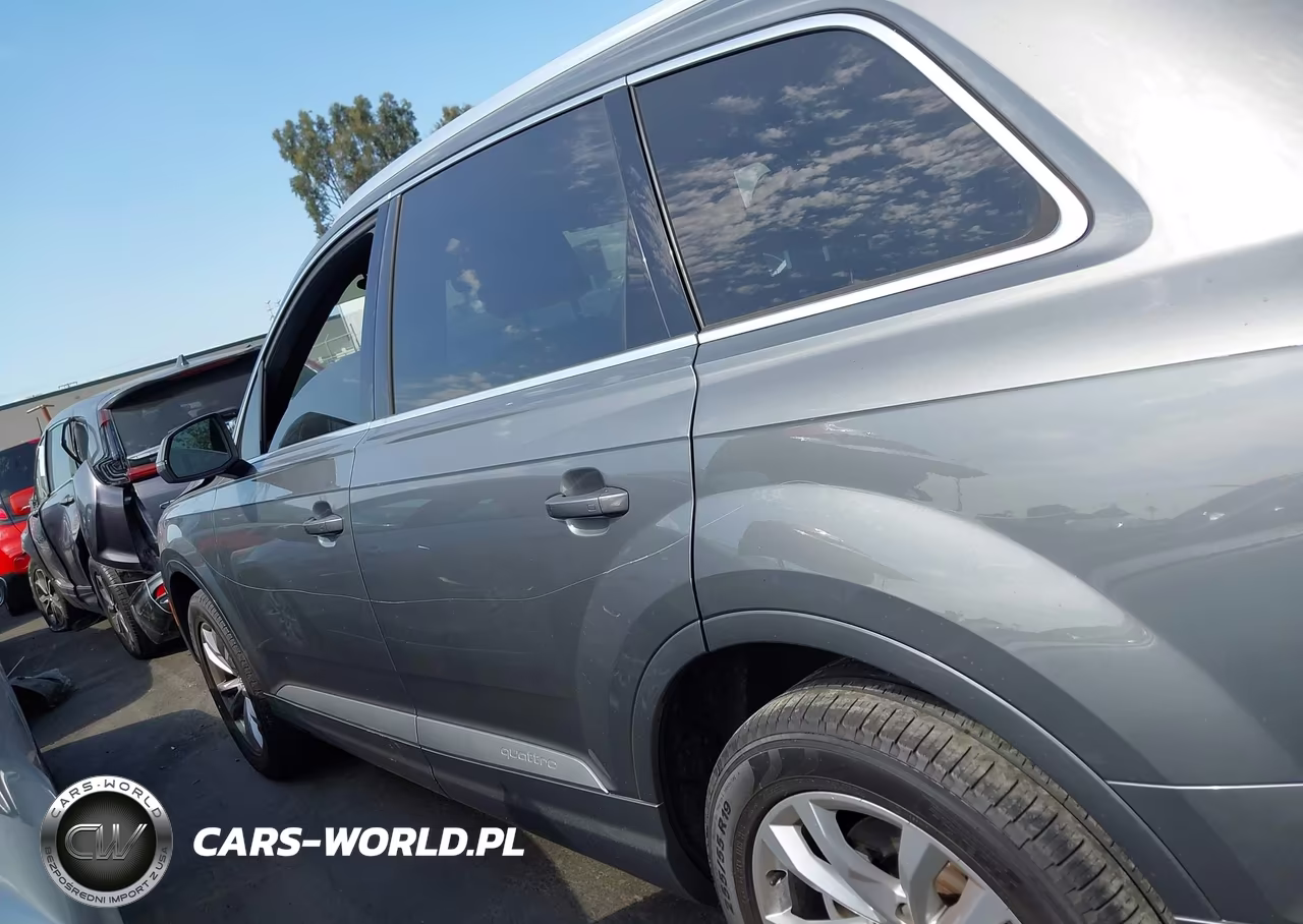 2017 Audi Q7 2.0T Premium VIN:WA1LHAF77HD052305 - 14