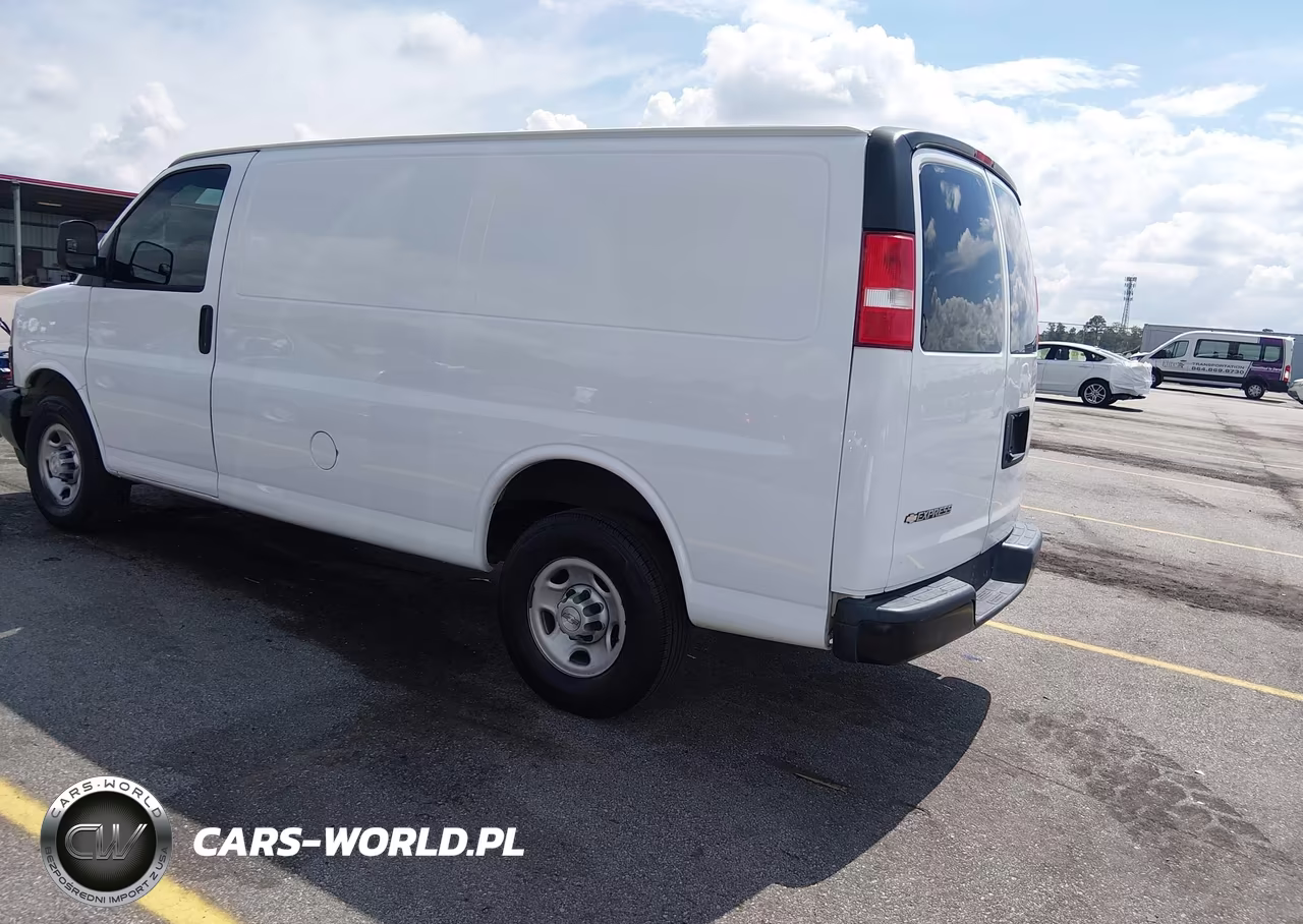 2019 Chevrolet Express 2500 Work Van VIN:1GCWGAFG5K1234017 - 3